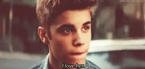 Justin Bieber says 'I love her'