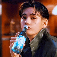 Kim Taehyung Love GIF