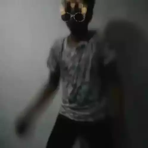Kd Dance: Energetic Teen Dancing