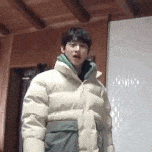 Sunoo's Cute Hello Wave