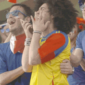 Reaccionesaval Grupoaval: Excited Football Fans