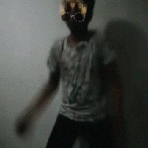 Kd Dance: Energetic Teen Dancing