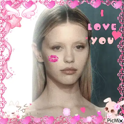 Mia Goth as Pearl: 'I Love You' Edit