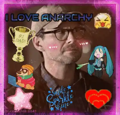 Mr. Robot: I Love Anarchy with Christian Slater