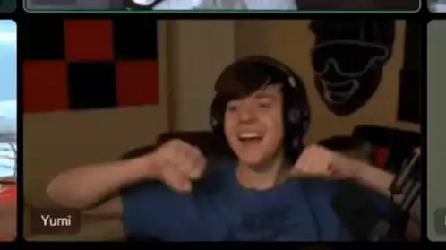 Softwilly & Isaacwhy: Excited Reaction